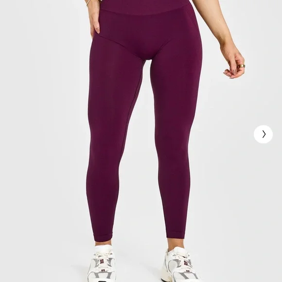 Women's Purple Leggings - Picture 2 of 4